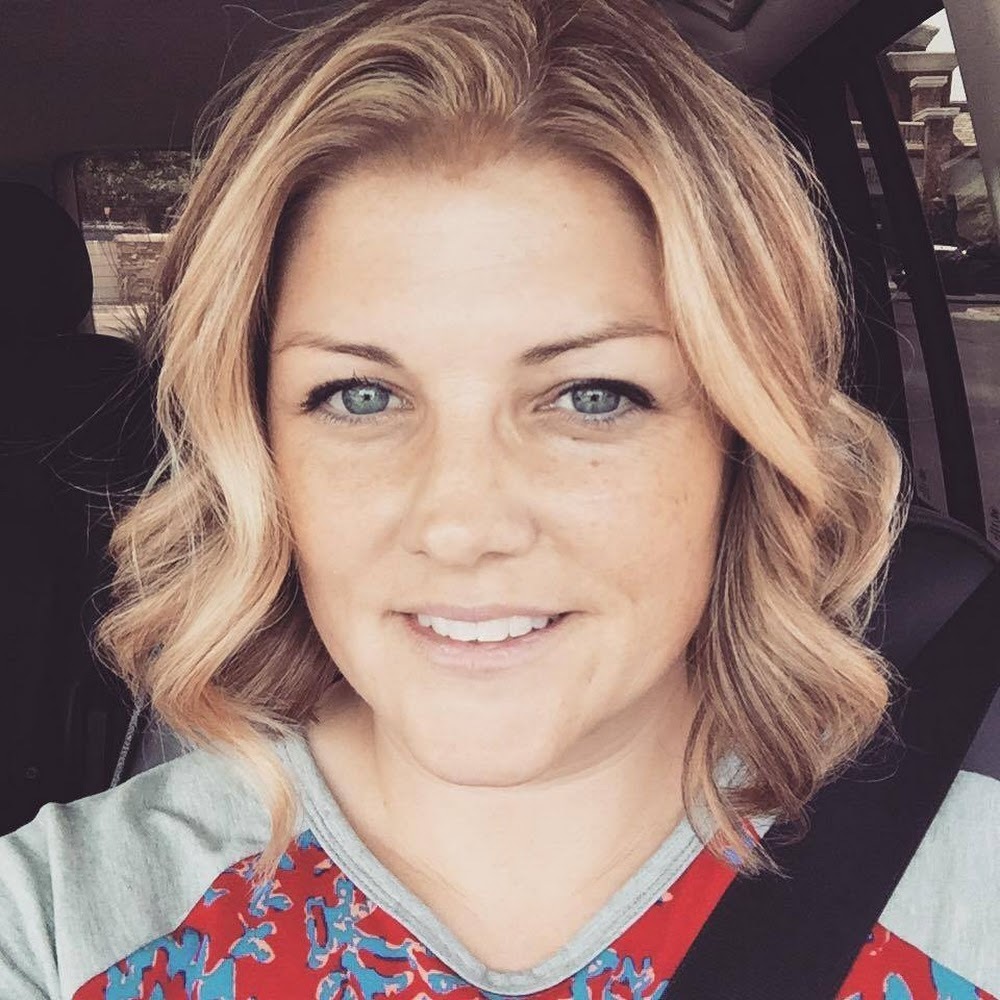 Meet your Posher, Casey